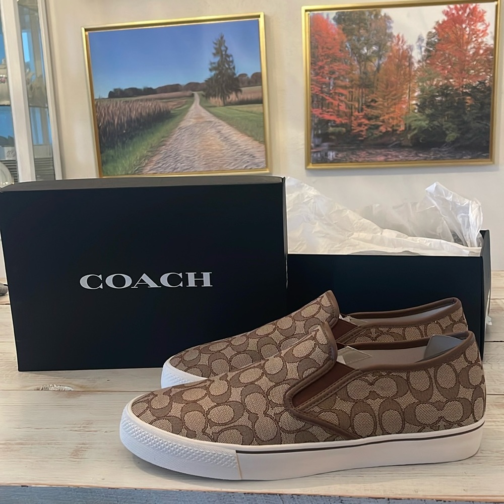NWT 🏁Coach Signature Slip-on Skater Sneaker